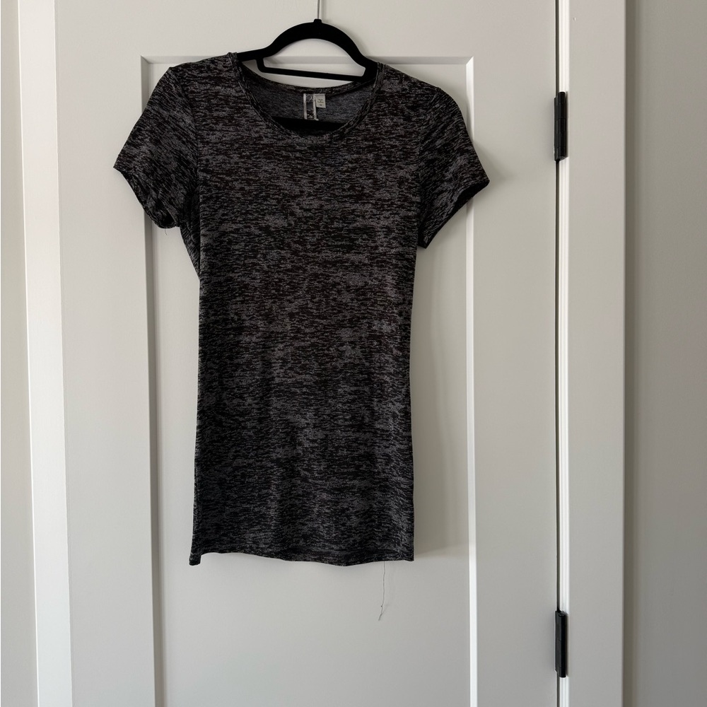 BKE Black Short Sleeve Tee had silver and gold hints